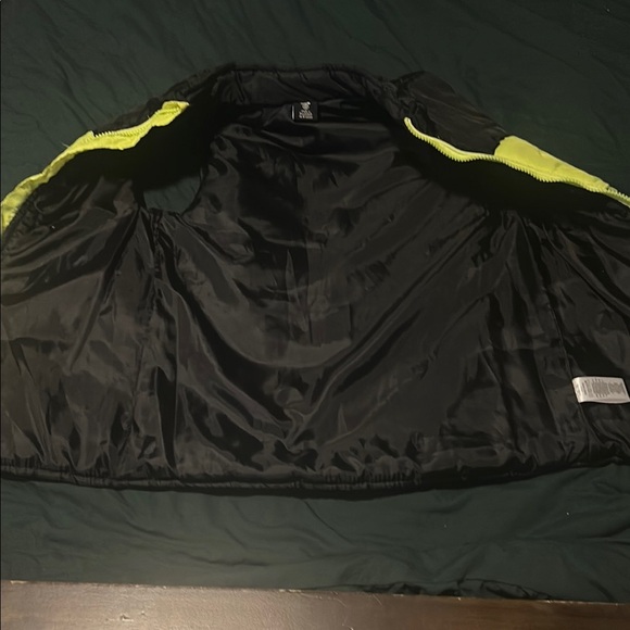 Yellow and Black Sporty Vest with High Collar - Picture 3 of 6